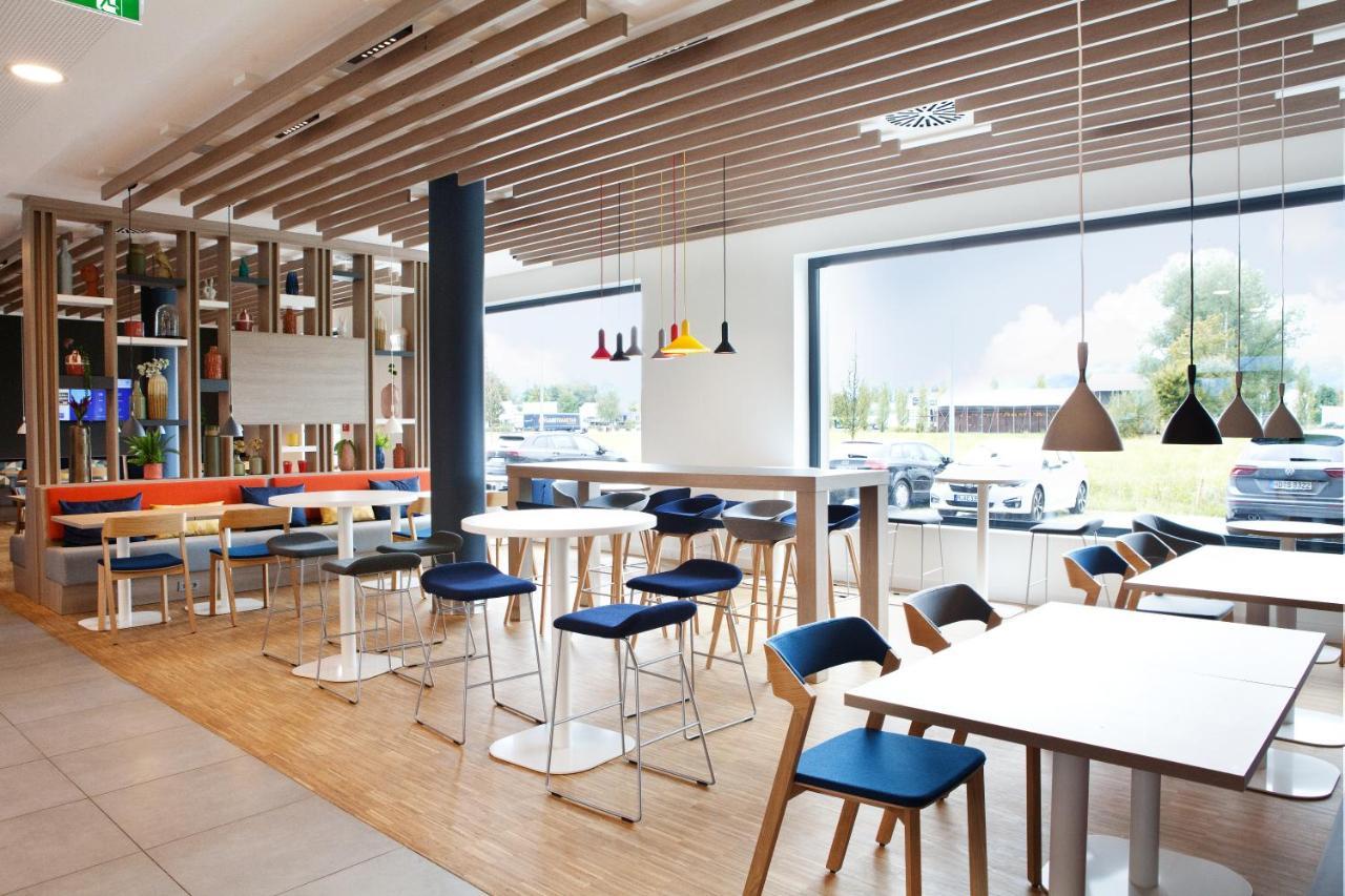 Holiday Inn Express - Lustenau Eksteriør bilde