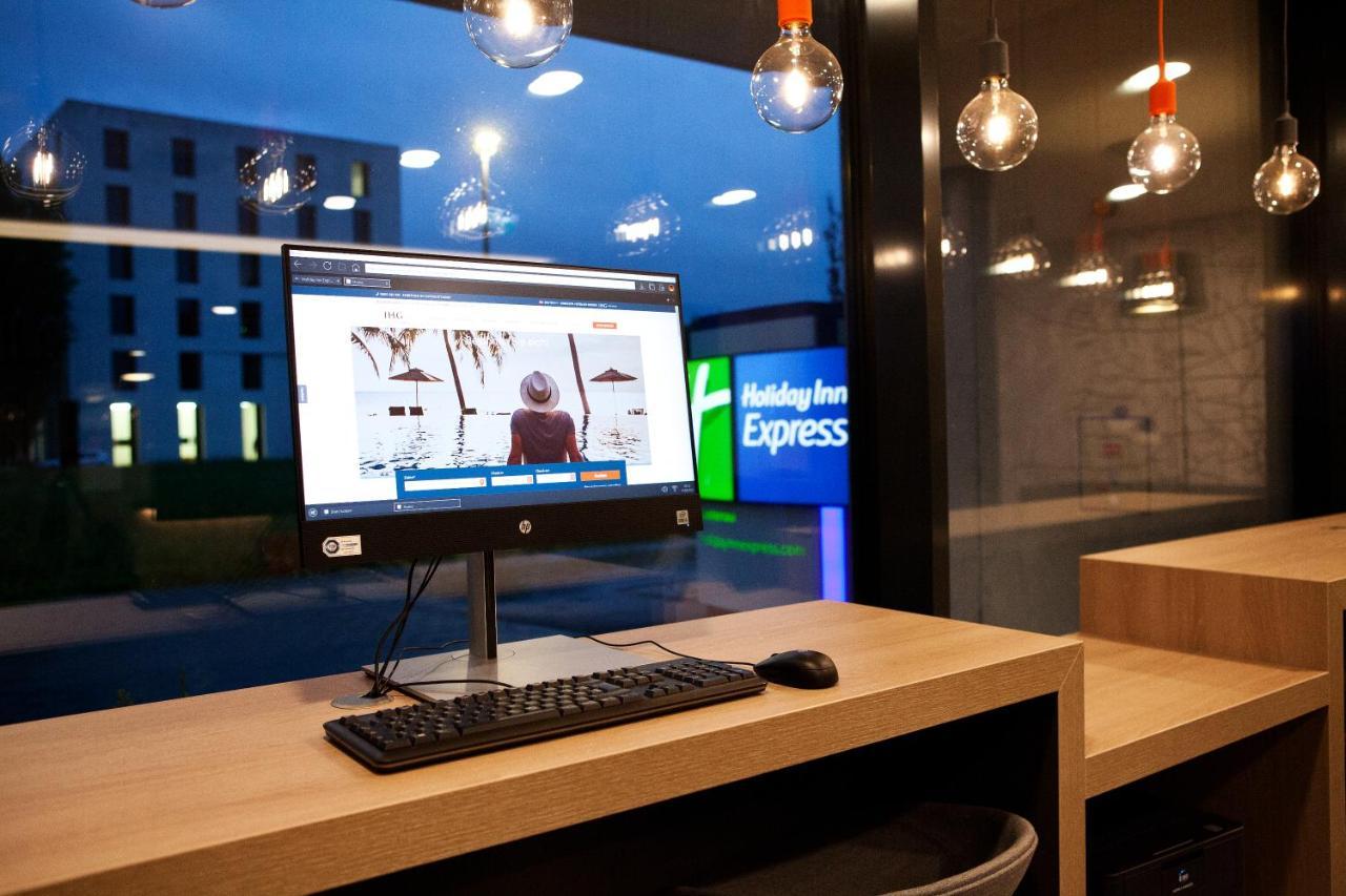 Holiday Inn Express - Lustenau Eksteriør bilde