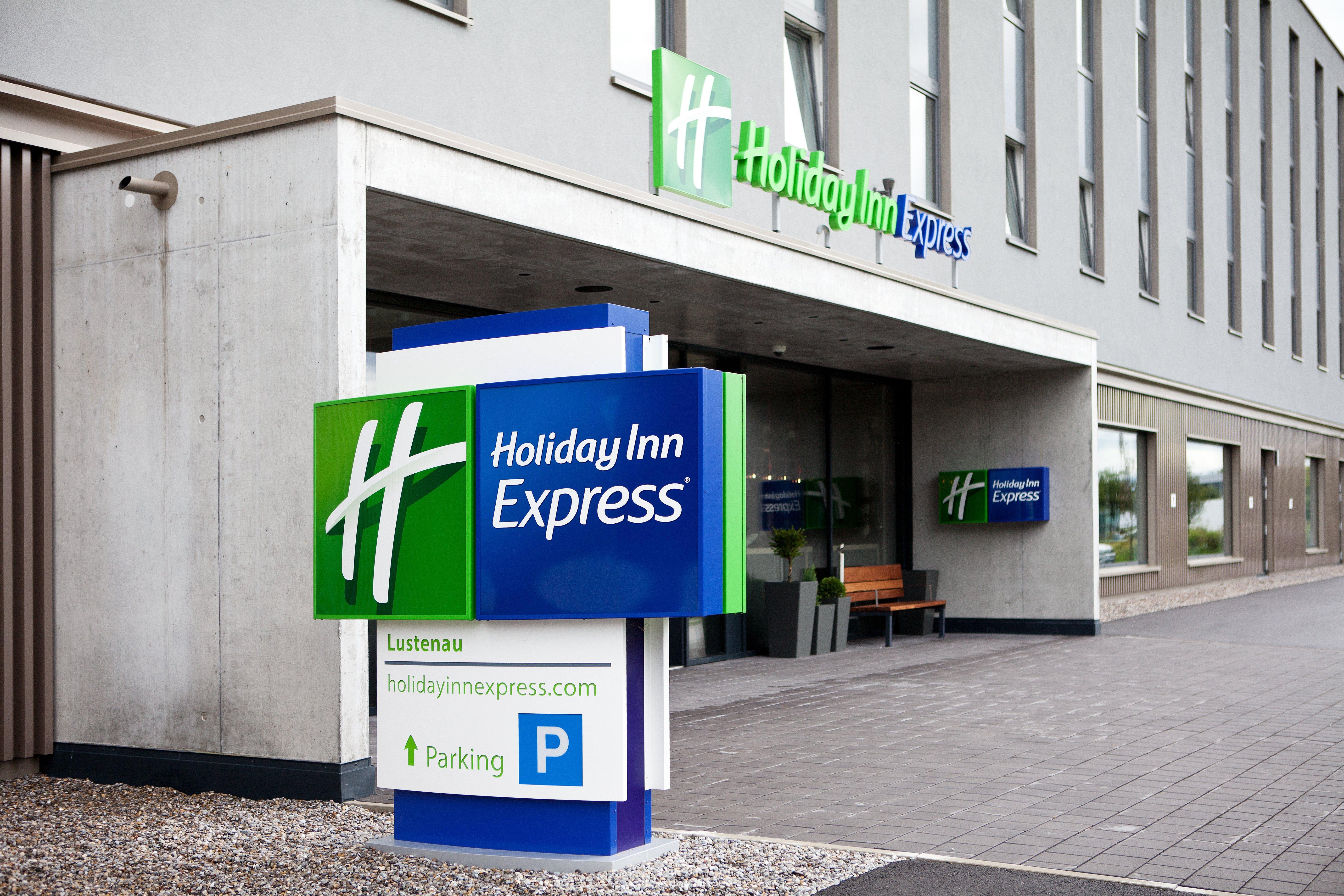 Holiday Inn Express - Lustenau Eksteriør bilde